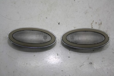 Лампа освітлення кабіни права alfa romeo 159 156054267 2szt фото №1