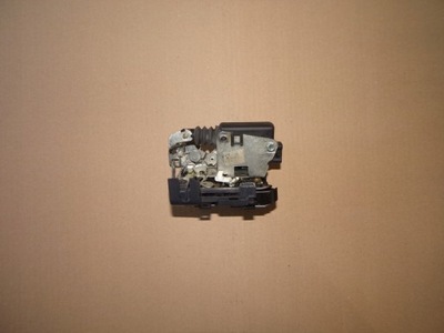 Замок двері правий перед sandero 08-12r.europa фото №1