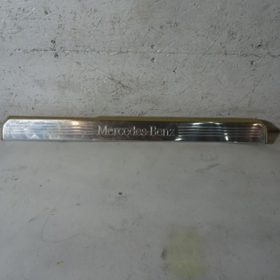 Mercedes s420 w221 молдинг порог левая a2216800135 фото №1