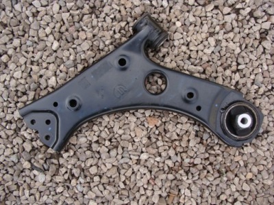 Важіль правий fiat tipo ii 1.6 ! фото №1