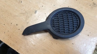 Peugeot 208 i решітка рамка протитуманної фари ліва фото №1