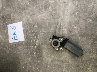 Моторчик сидіння лівий перед cls w219 0390203003 фото №1