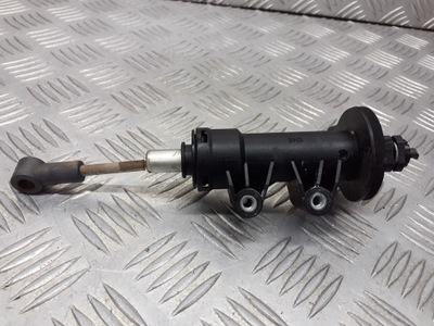 Помпа сцепления audi a6 c6 2.4 4f0721401a фото №1