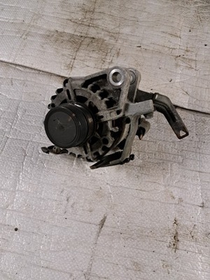 Toyota yaris iii 1.33 12-17 генератор фото №1