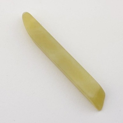 Jadeit cytrynowy sopel ~61x8 mm nr 31