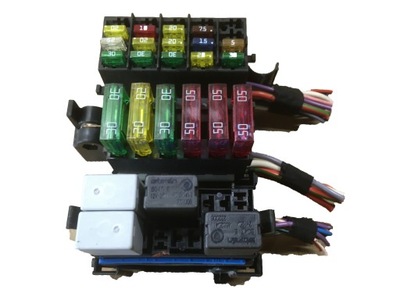 Коробка запобіжників maserati quattroporte фото №1