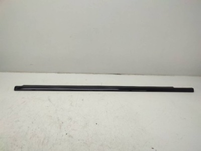 Молдинг ущільнювач скло перед передня ліва mercedes w166 ml 1667250165 фото №1