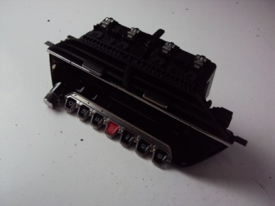 Панель кондиціонера peugeot 2008 ii 2019- фото №1