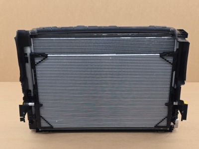 Комплект радиатор mercedes класса c w206 s206 c63 s e performance фото №1