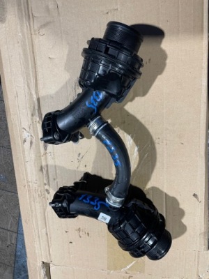 Porsche panamera 971 976 труба шланг интеркулер 06m145674cm 06m145673ca фото №1