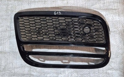 Решітка права бампера задня kia ceed ii фото №1