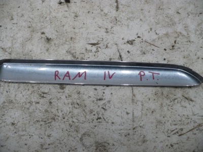 Ветровик правый задний  dodge ram iv фото №1
