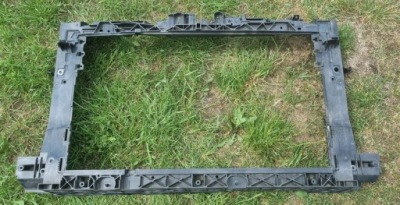 Pas перед передні підсилювач ford fiesta mk8 фото №1