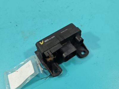 Реле свічка розжарювання mercedes ml w164 132159 фото №1