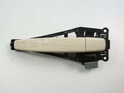 Opel zafira b ручка наружная дверь правая перед 24463524 фото №1