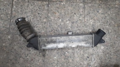 7700776825 интеркулер renault 21 фото №1