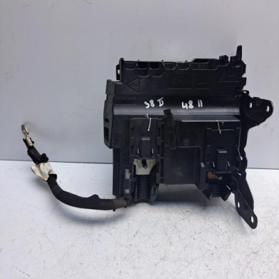 Модуль предохранитель amumulatora peugeot 408 9822465180 фото №1