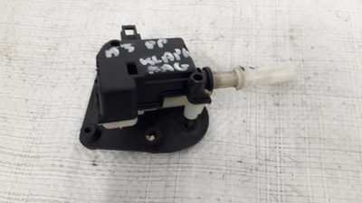 Audi a3 8p привід замка кришки багажника задня фото №1