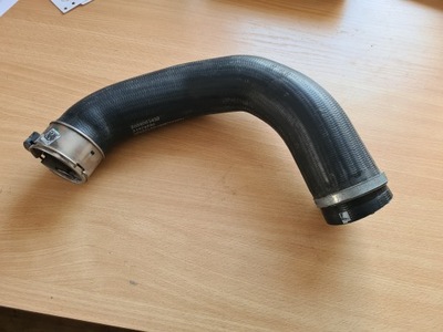 Volvo xc40 шланг інтеркулер 31474534 32222149 фото №1