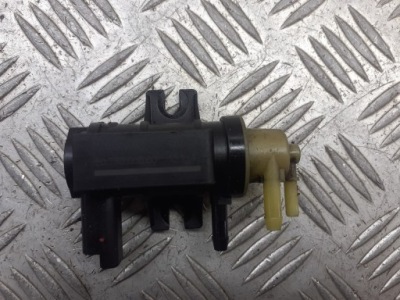 Клапан вакуумa peugeot 308 ii 1.6 ehdi 9677363880 фото №1