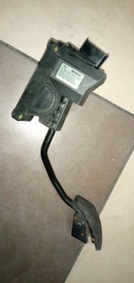 Fiat idea 03-12 педаль газу потенціометр 0281002369 фото №1