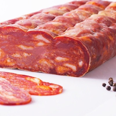 Salami Spianata Piccante plastry 200g włoskie klasyk do pizza diavola