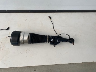 Амортизатор правый перед mercedes s w221 cl w216 4matic 2213200338 фото №1