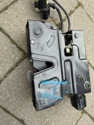 Hyundai tucson ii iii 15-20 замок капот пиротехнический europa фото №1