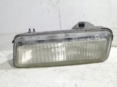 Peugeot 806 противотуманная фара левый фото №1