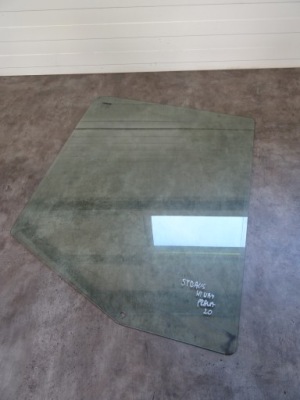 Стекло дверь правая iveco stralis hi-way фото №1