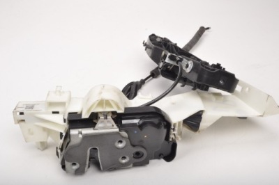 Ford puma mk2 замок двері лівий перед передній uk фото №1