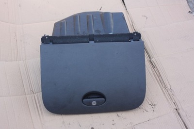 Бардачок пассажира citroen c5 i lift фото №1