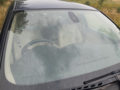 Bmw e60 lift стекло перед передняя tiefseeblau фото №1