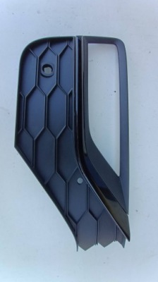 Vw amarok заглушка решётка правая бампера перед 2h6807490f фото №1