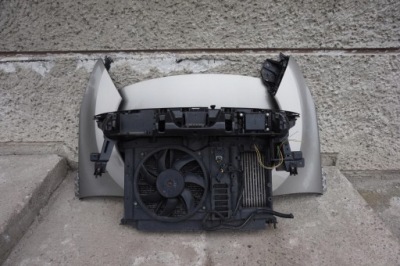 Крила правий kompletny перед peugeot 3008 фото №1