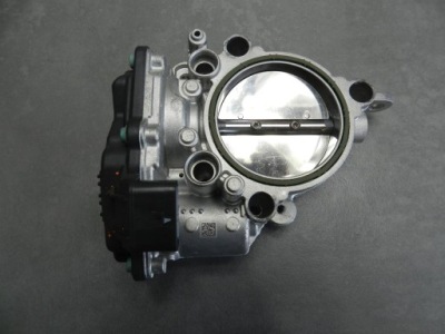 Bmw 3 g20 2.0i дросельна заслінка 8623324 фото №1