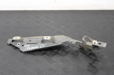 Кронштейн крила праве c4 grand picasso ii 2 фото №1