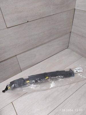 9609. niro ii направляющая лампы левый задняя 86651-at000 фото №1