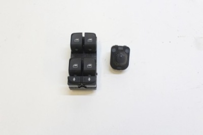 Audi q3 панель вікон лівий 8u0959851a фото №1