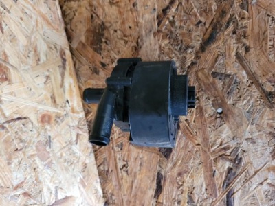 Насос воды жидкость tesla model x 1054529 фото №1