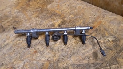 Молдинг впрыскная форсунки mini cooper 1.6 2002-2005 фото №1