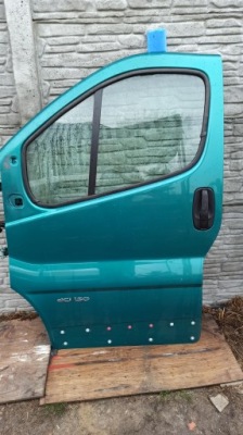 Двері ліва перед trafic vivaro primastar 01-14 фото №1