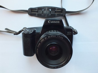 Canon EOS 1000 F + Canon EF 35-80 mm f4-5.6 - sprawny