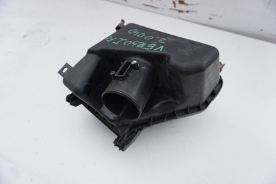 Корпус фільтра повітря toyota verso i fl 2.0 d4d фото №1