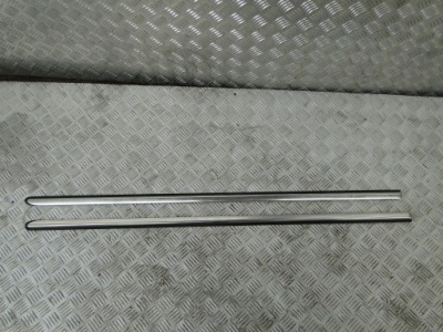Молдинг скло задній mercedes v klasa w447 long фото №1