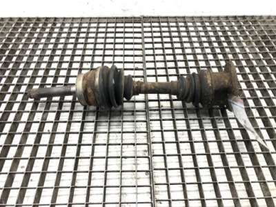 Привідний вал правий перед nissan terrano i 2.4 103km 86-96 шарнір фото №1