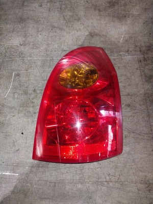 Лампа правая задняя nissan primera p12 kombi фото №1