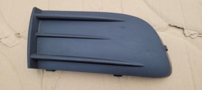 Решітка бампера правий перед skoda octavia 2 ii фото №1