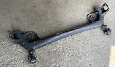 Toyota yaris iv 4 19- oś задня балка підвіска заднього na гальмівні диски фото №1