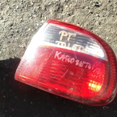 Лампа права правий задня задня seat toledo 2 ii фото №1